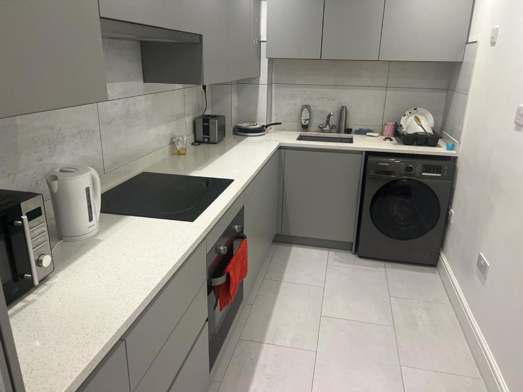 Apartament Amazing Flat 2 In Battersea Londyn Zewnętrze zdjęcie