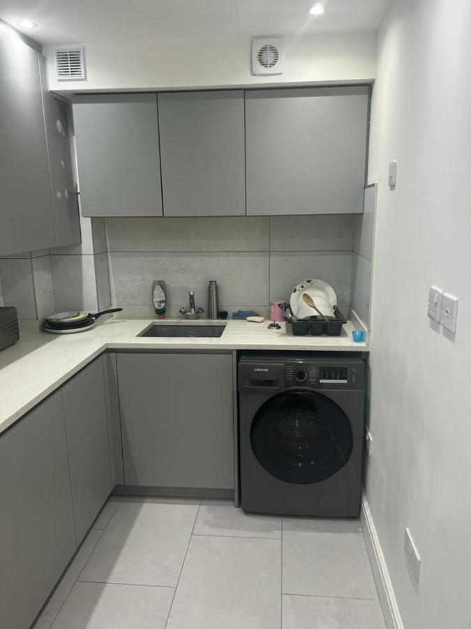 Apartament Amazing Flat 2 In Battersea Londyn Zewnętrze zdjęcie
